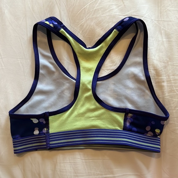 Girls’ Under Armour Leggings and Sports Bra Set - Picture 7 of 7
